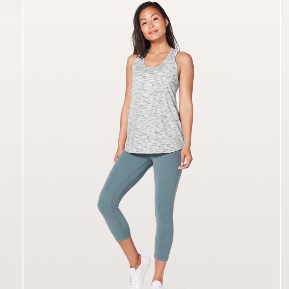 Lululemon Essential Tank Tiger Space Dye grey/black/white size 4.